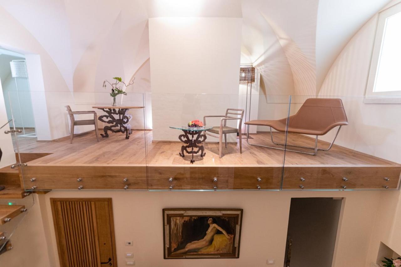 Family Suite - Split Level,1032659162:JPEG