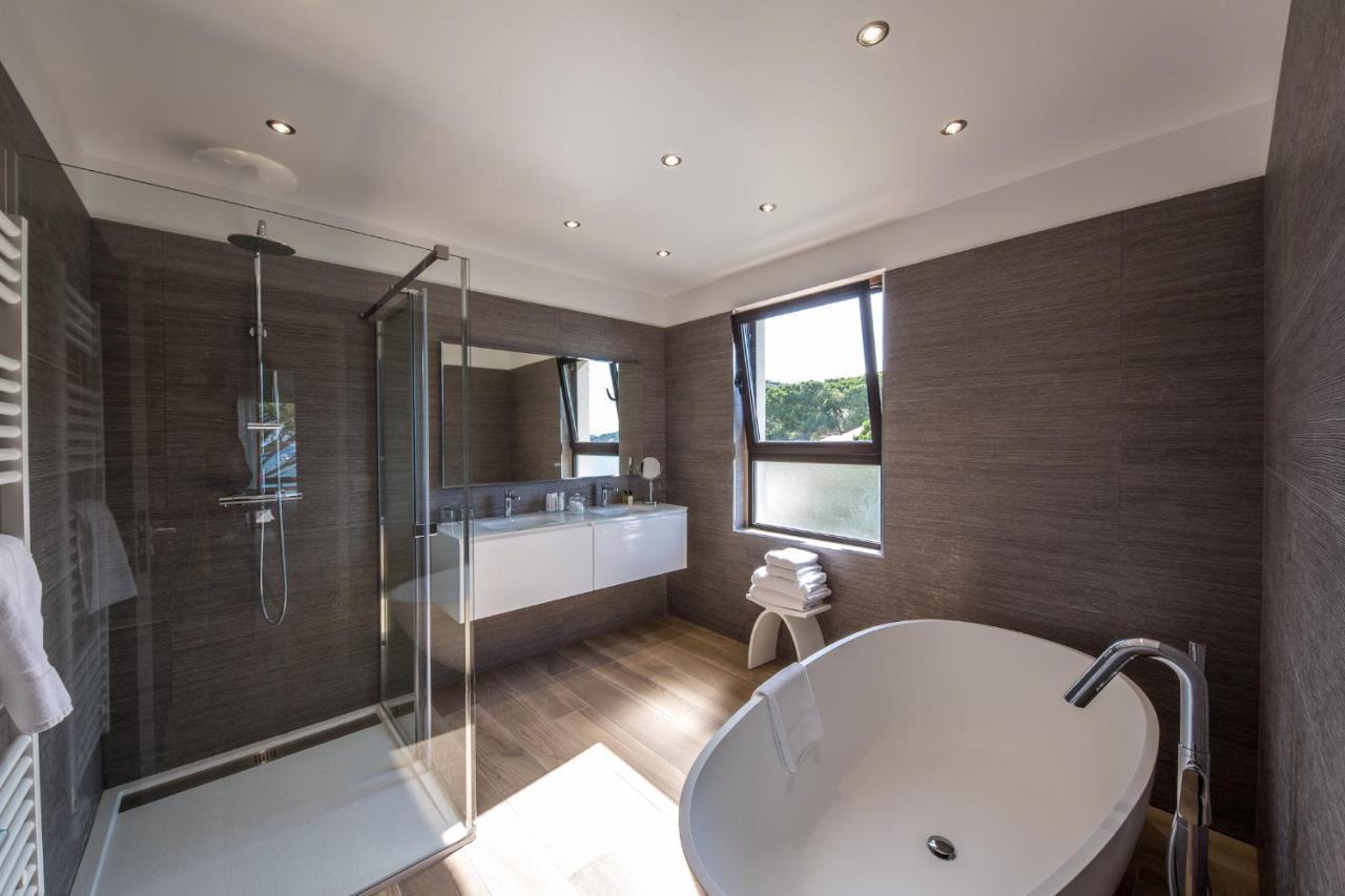 Suite met Balkon en Uitzicht op Zee