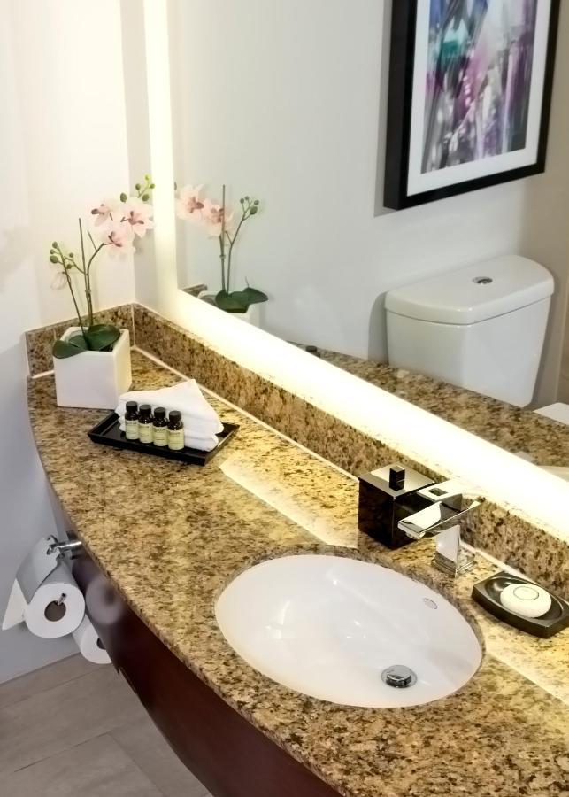 Luxury Double Room Two Double Beds Lagoon View