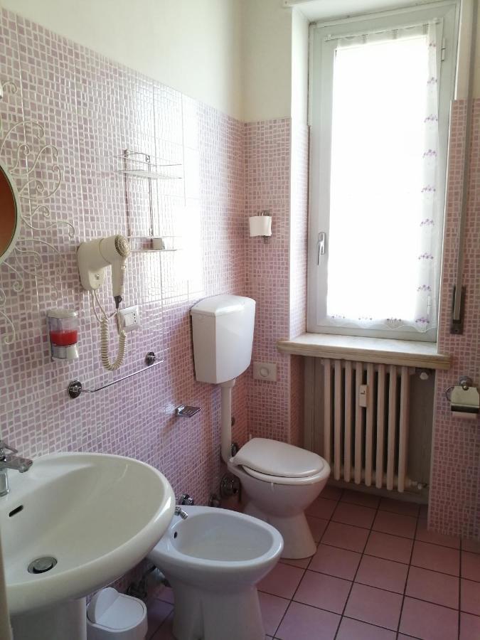 Double or Twin Room Private Bathroom