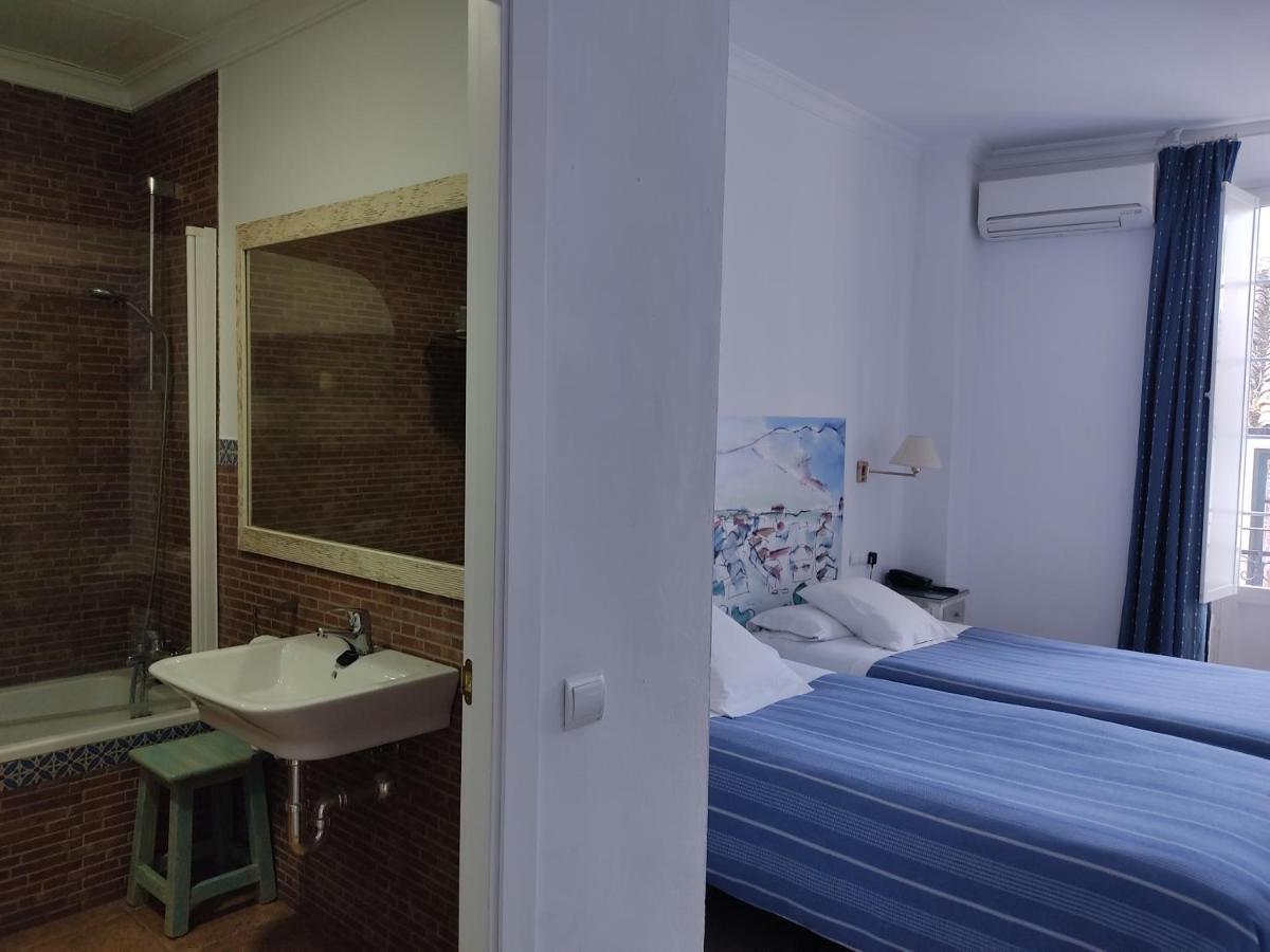 Double or Twin Room Balcony