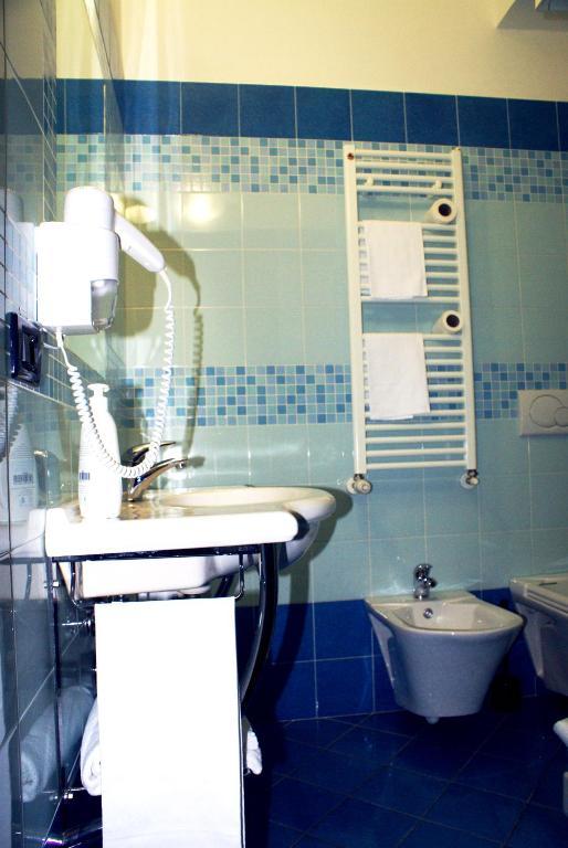 Camera Doppia con Letti Singoli