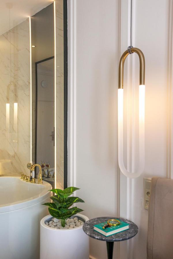 King Suite Turkish Hammam Bath Tub