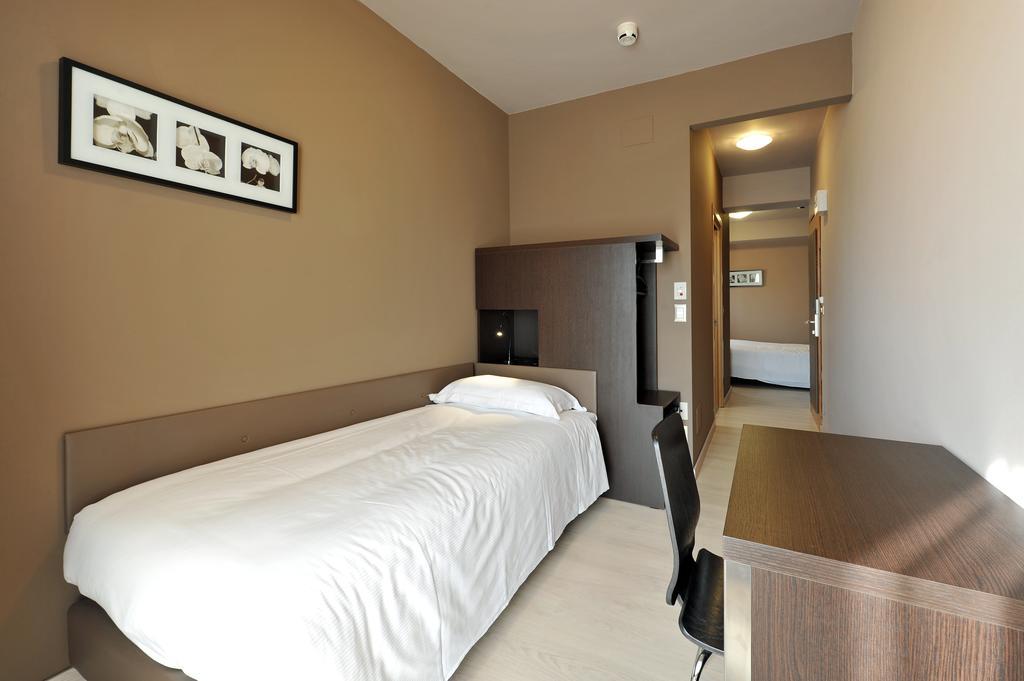 Quarto Triplo Econômico