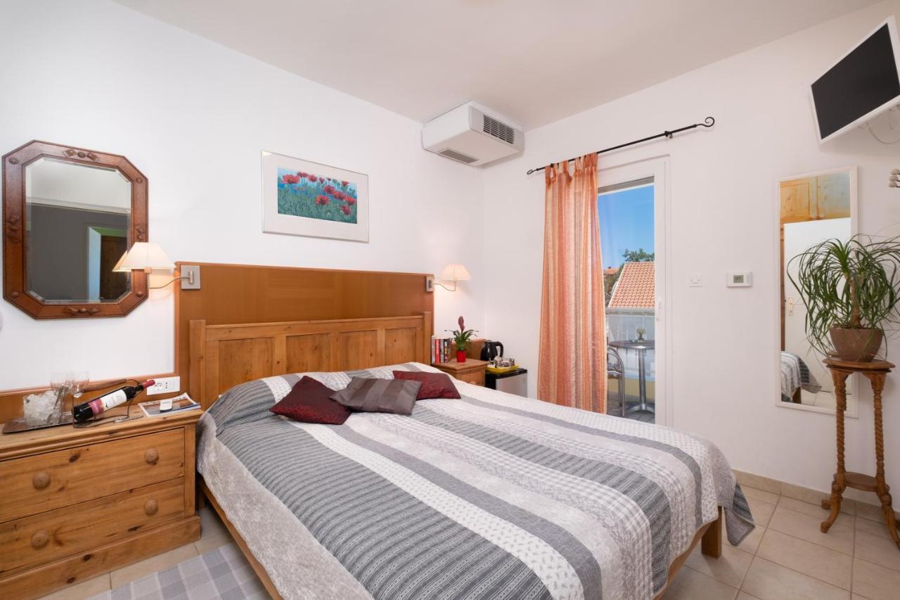 Superior Double Room Balcony Airport Transfer