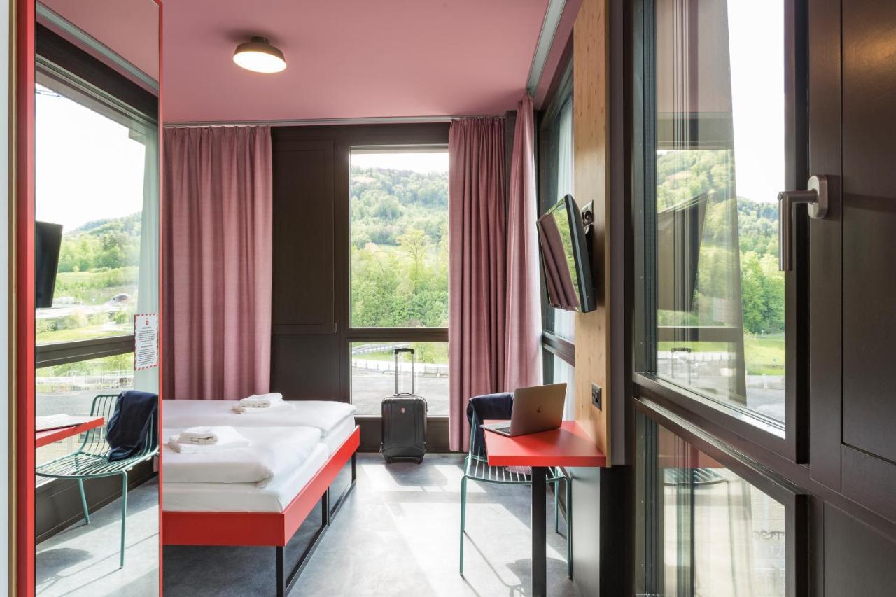 Quarto Individual