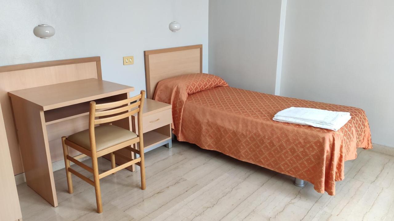 Chambre Simple avec Salle de Bains Privative