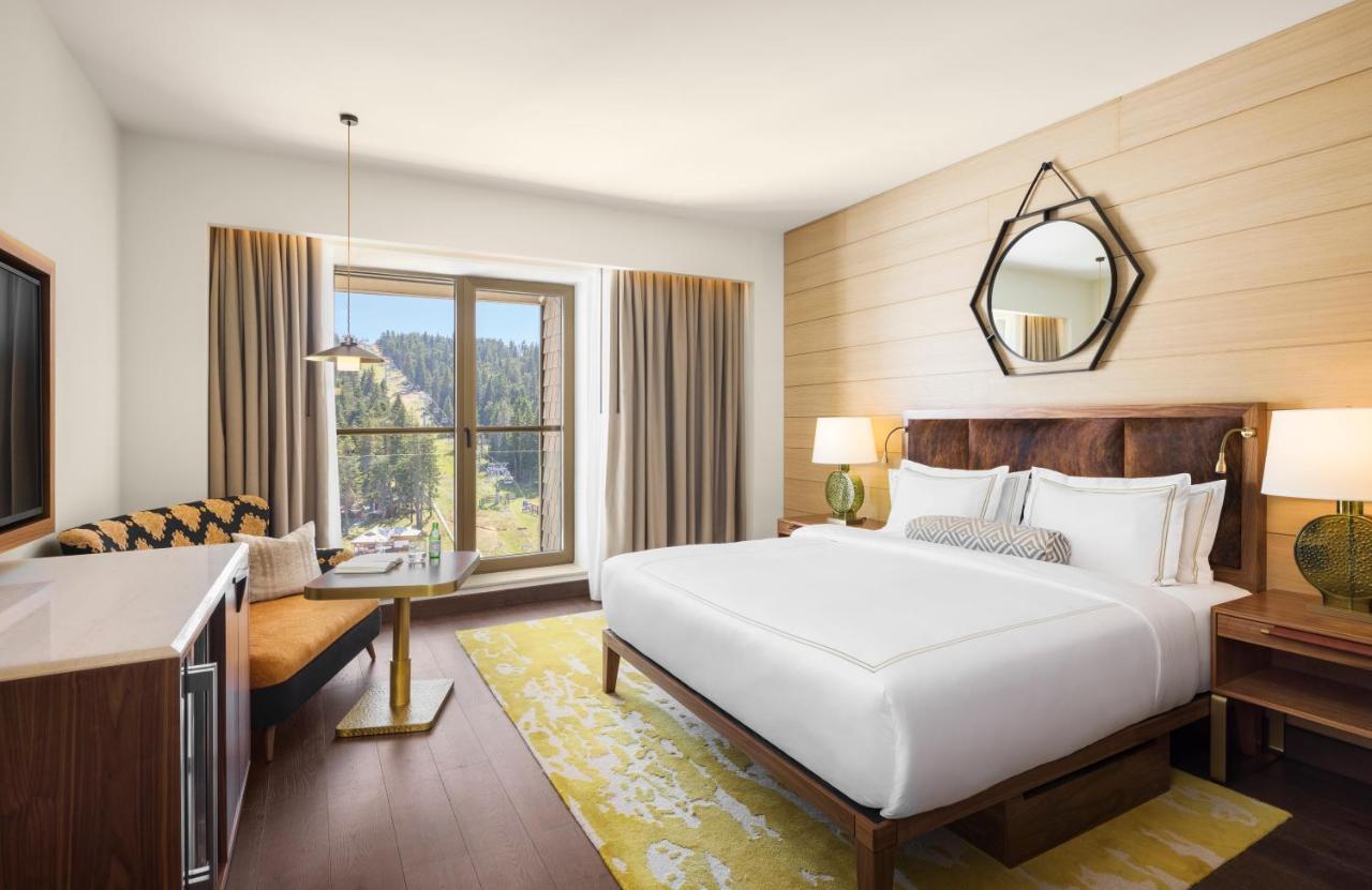 King Room Slope View