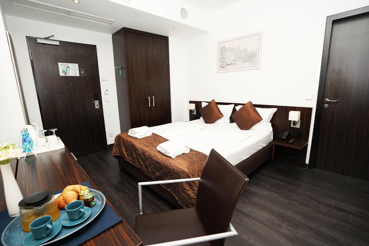 Double Room,1156920177:JPEG