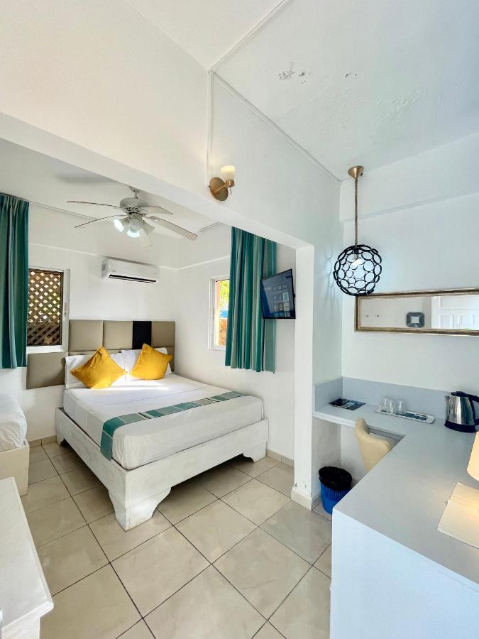 Basic Triple Room