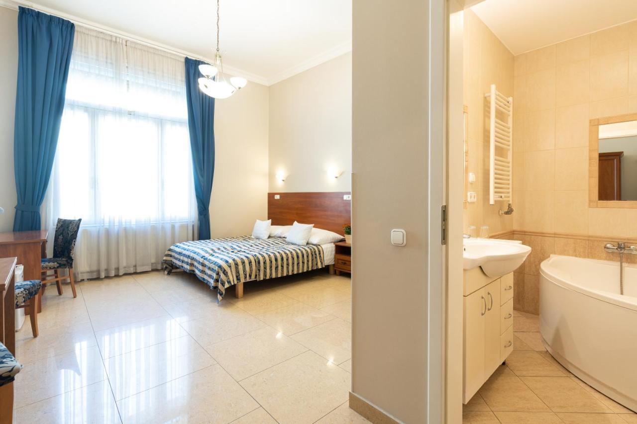 Superior Double Room Spa Bath