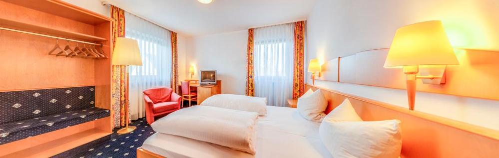 Dreibettzimmer