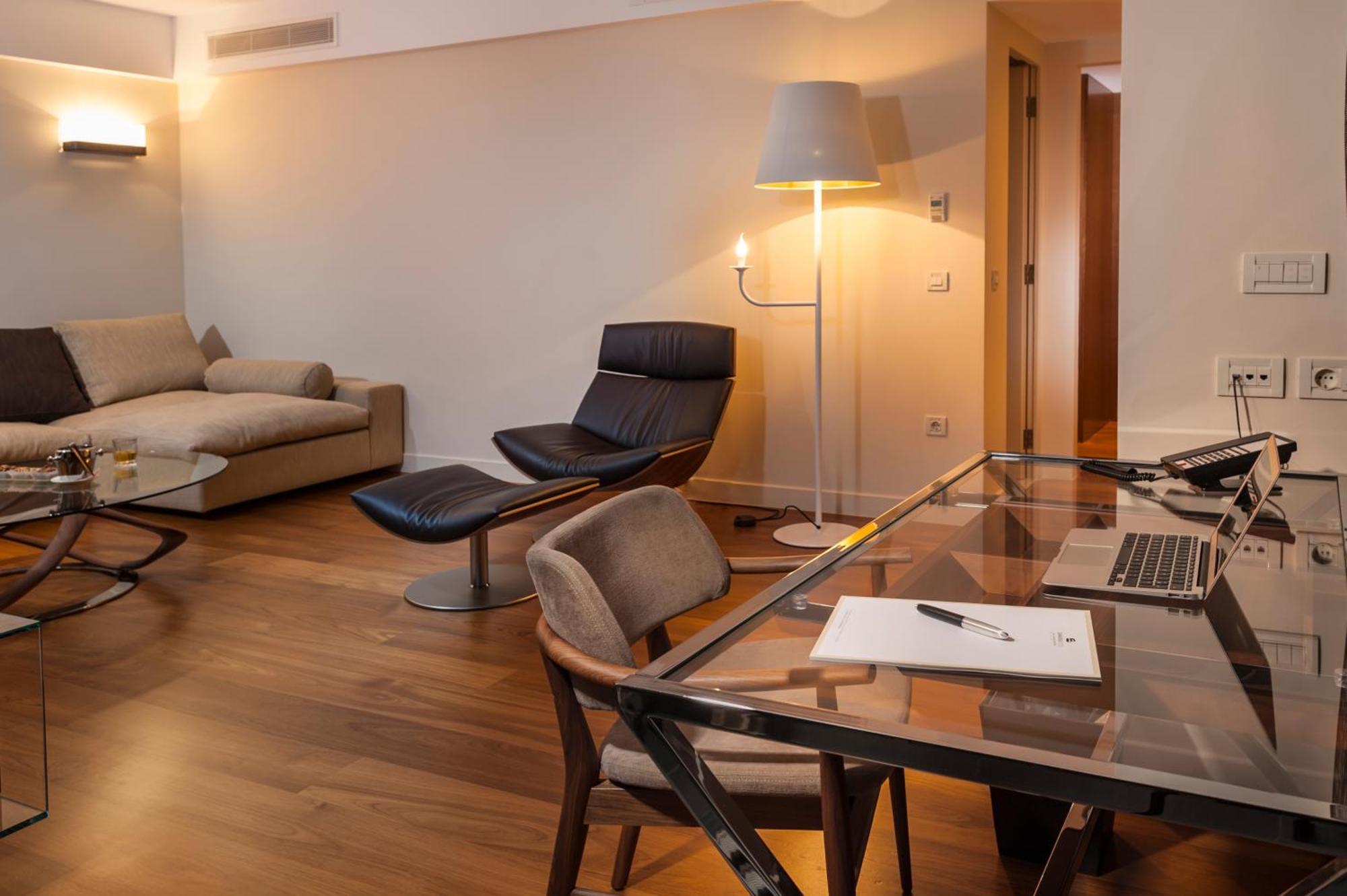 The Luxury Penthouse Suite