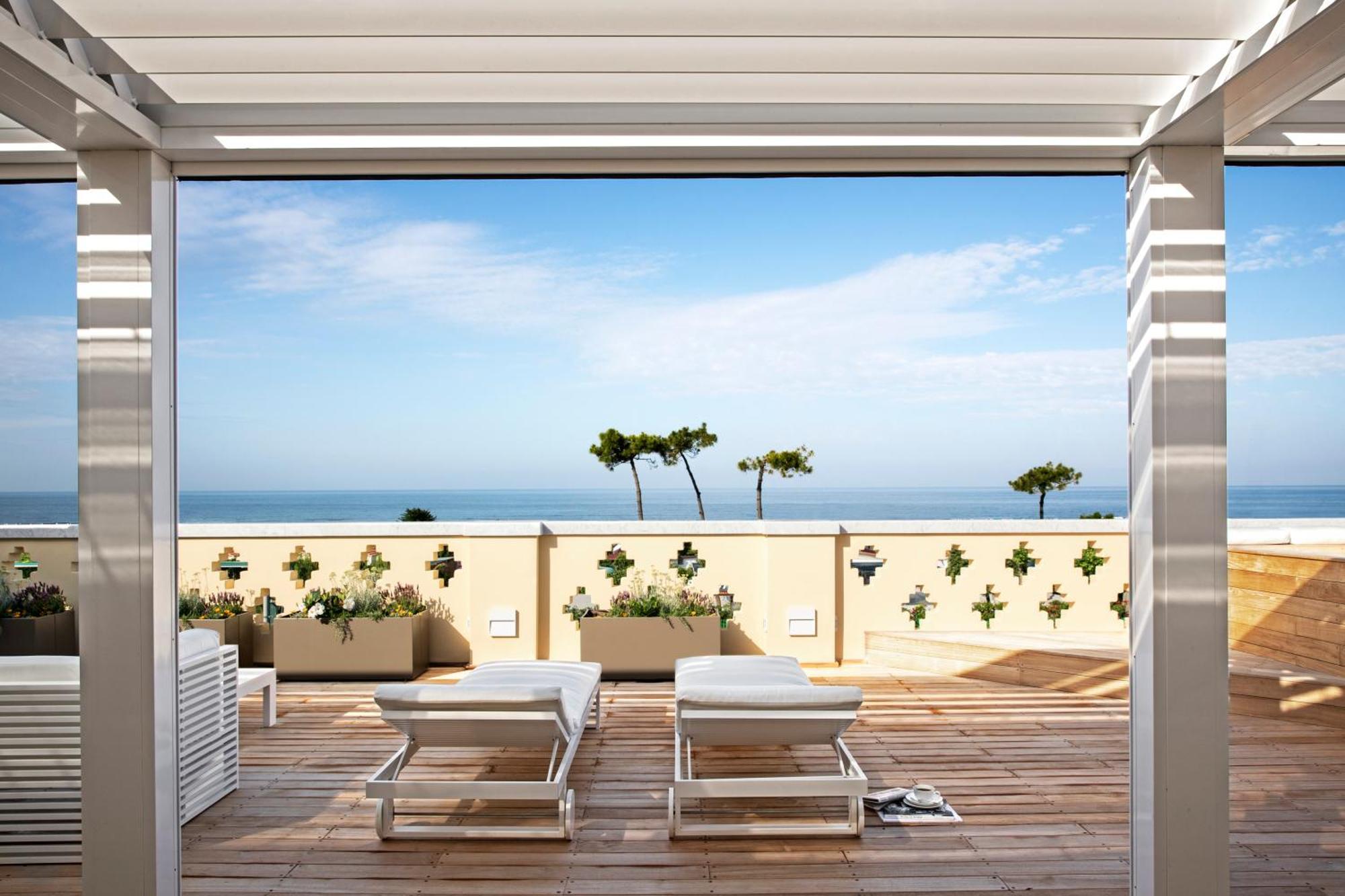 Penthouse Suite,1216281991:JPEG