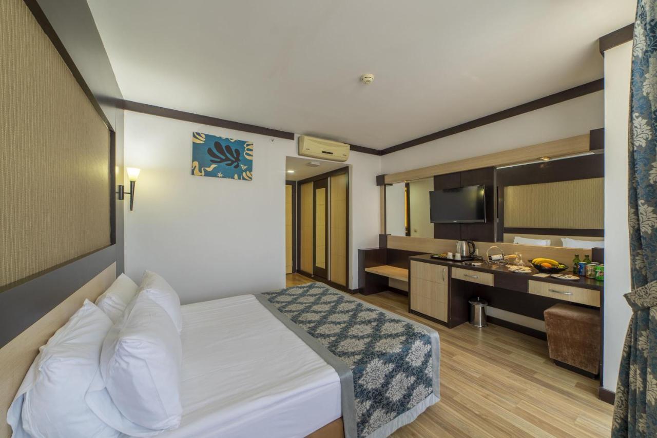 Superior Double or Twin Room Pool View