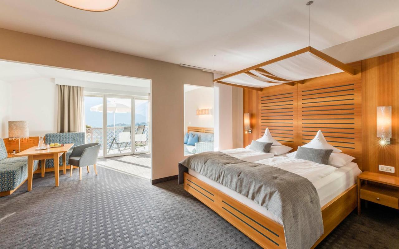 Suite with Mountain View,1588353424:JPEG