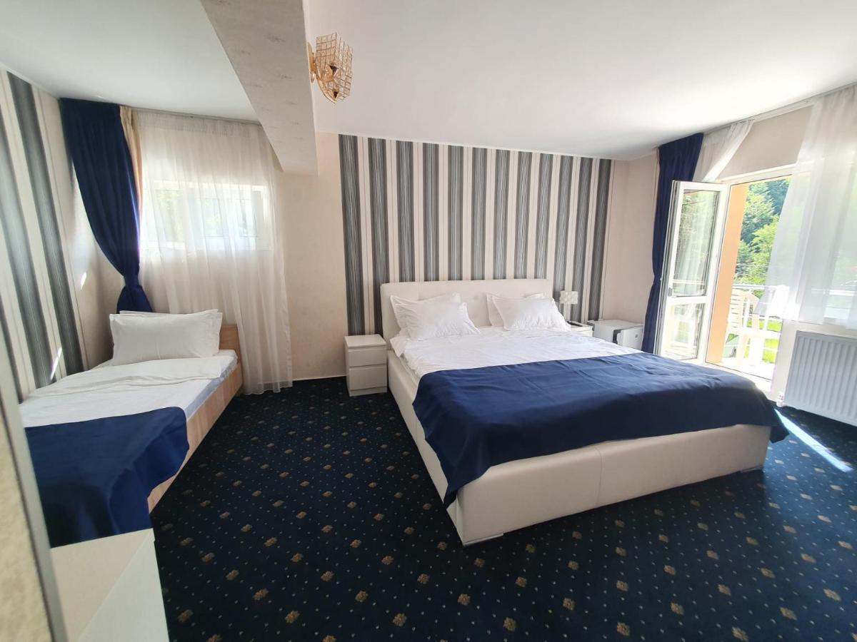 Standard Triple Room,1260143380:JPEG