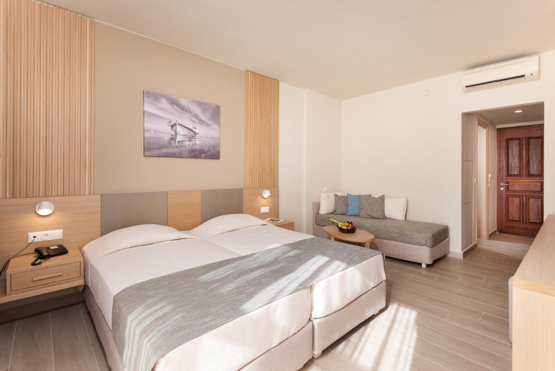 Twin Room Terrace