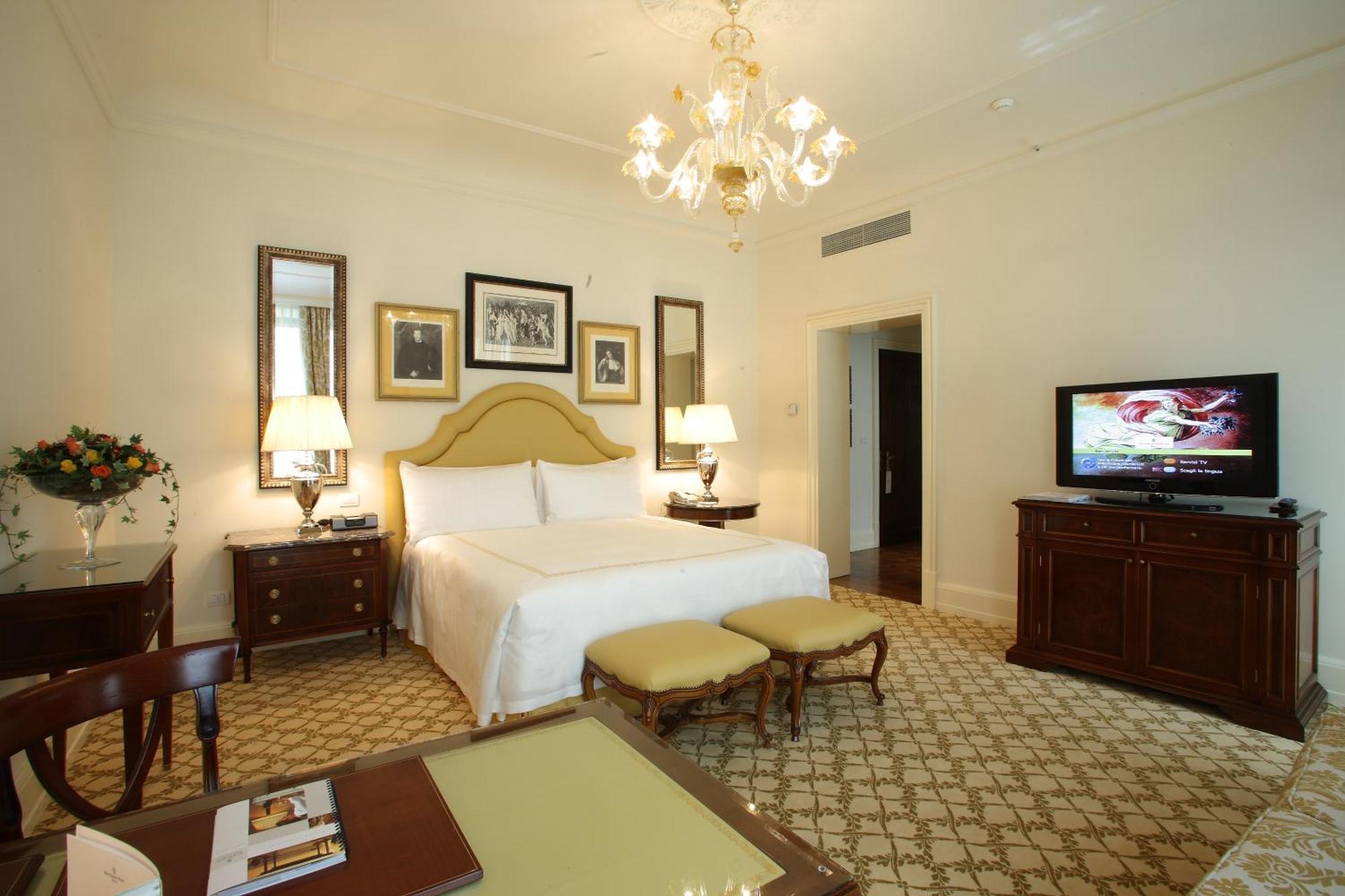 Superior King Room,1084844065:JPEG