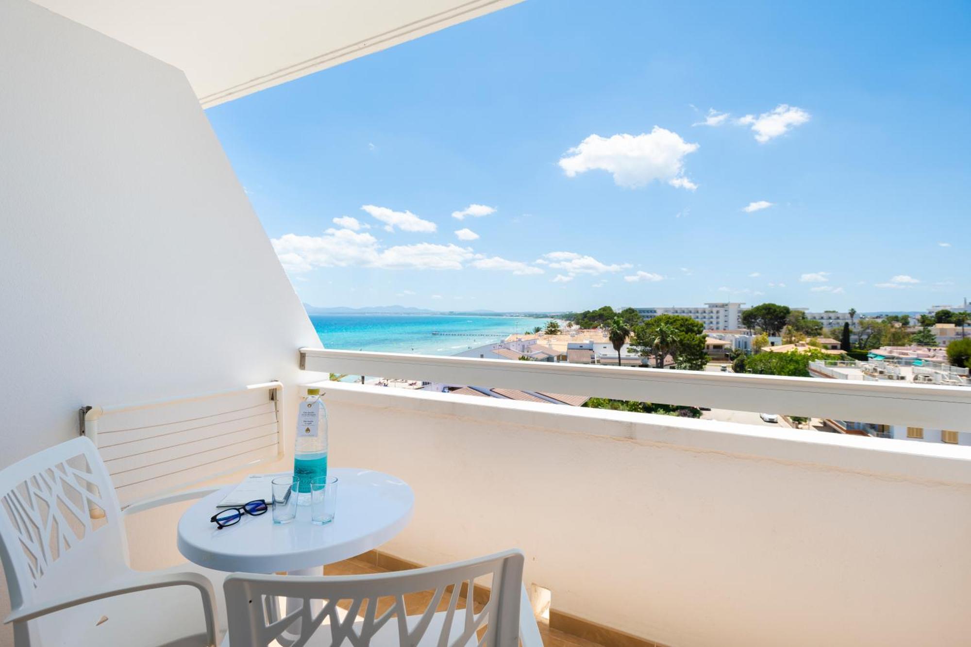 Double Room Side Sea View