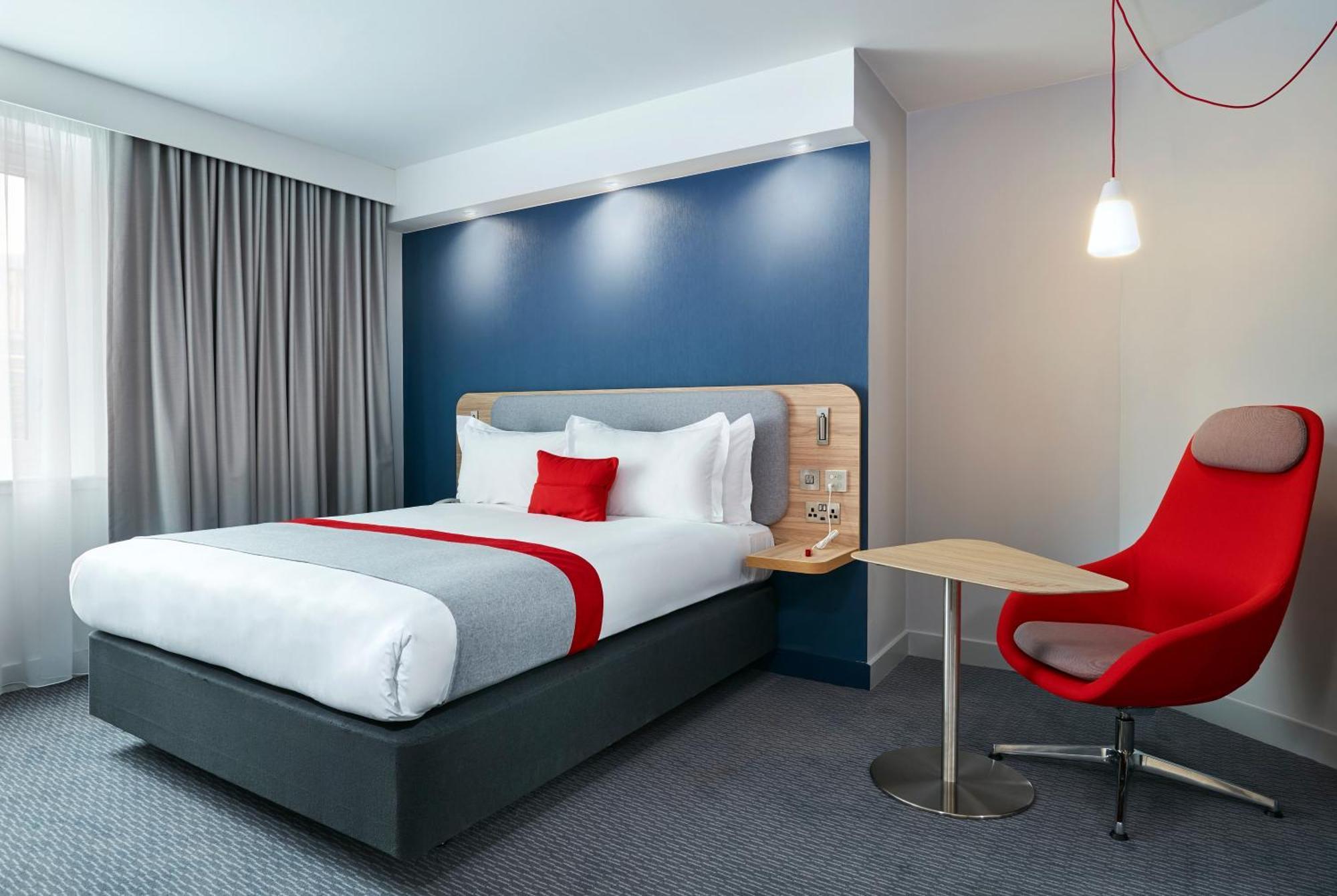 Chambre Double Standard avec Petit-Déjeuner Chaud Gratuit