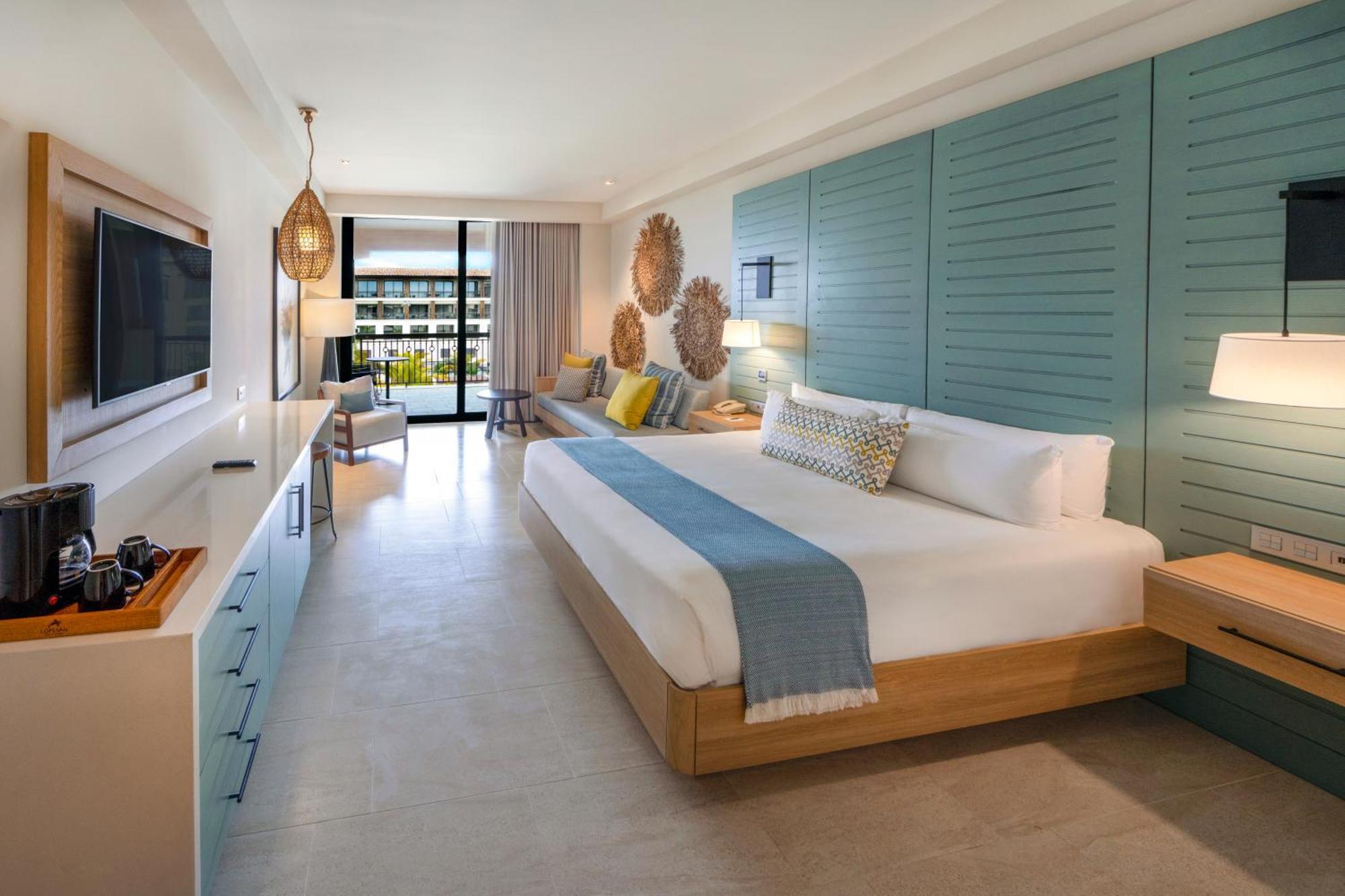 Resort King - Tropical Junior Suite,1279897867:JPEG
