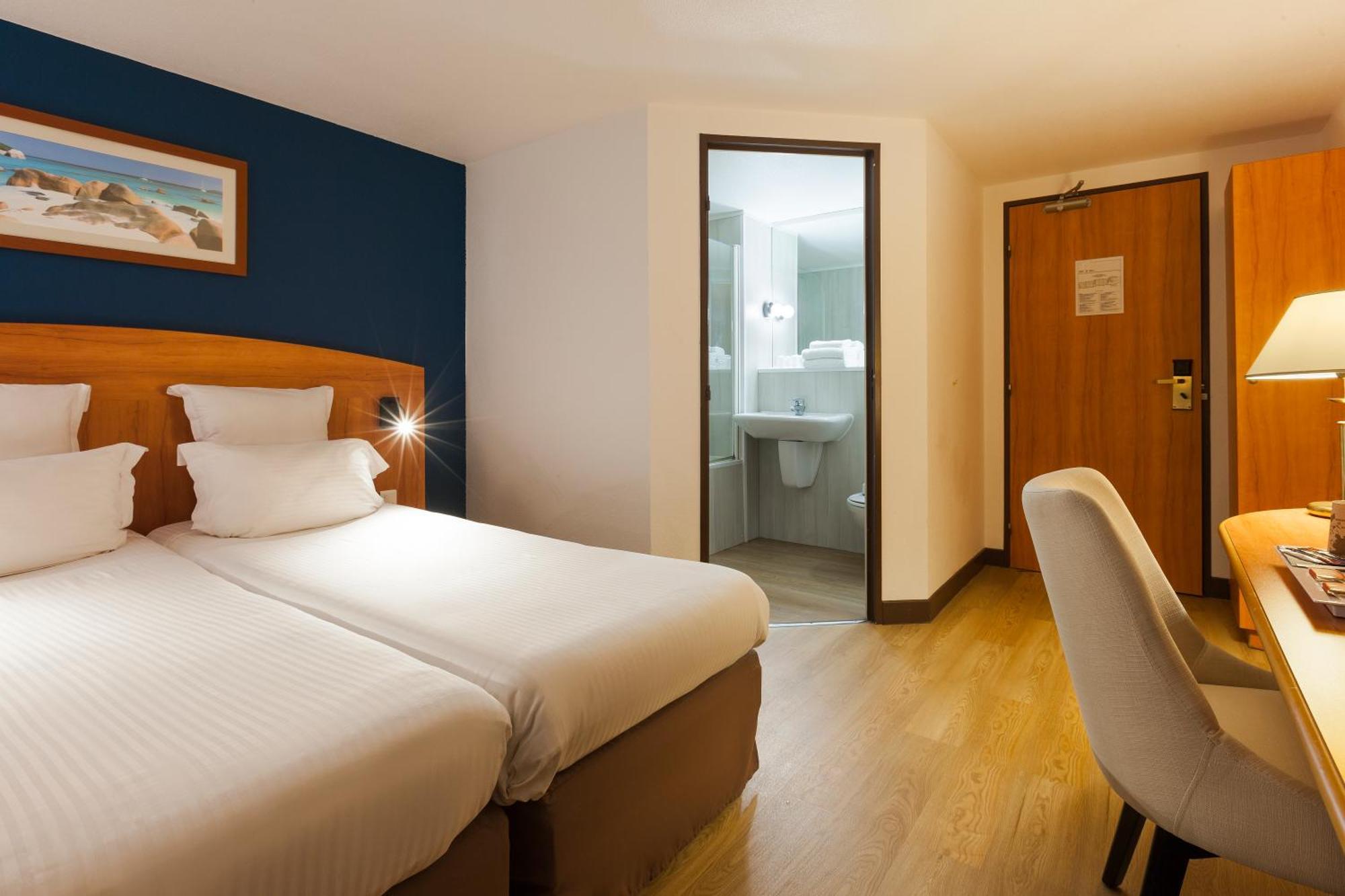 Twin Room,1280765371:JPEG