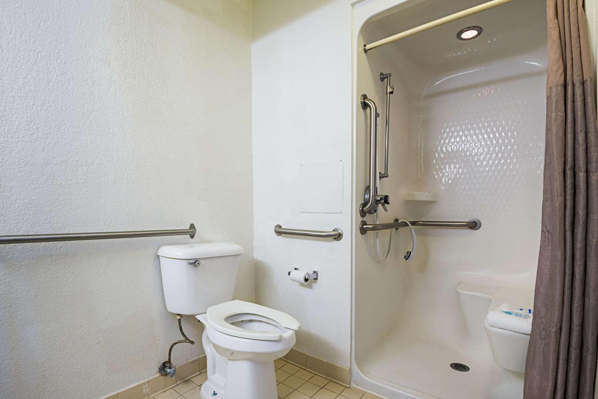 One Queen Bed Room Accessible or Non-Smoking