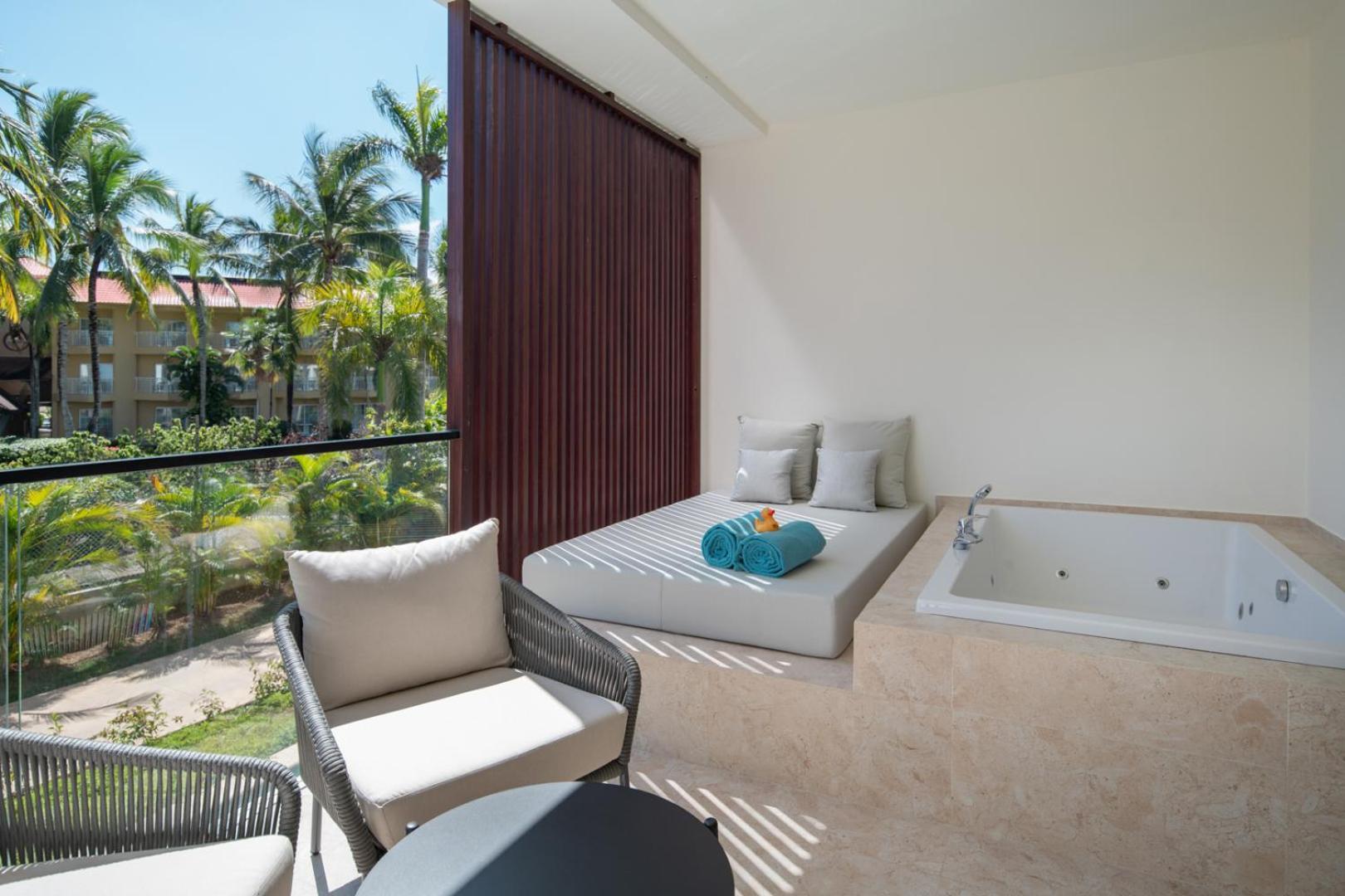Junior Suite Deluxe con Vista Giardino, 2 Letti Matrimoniali