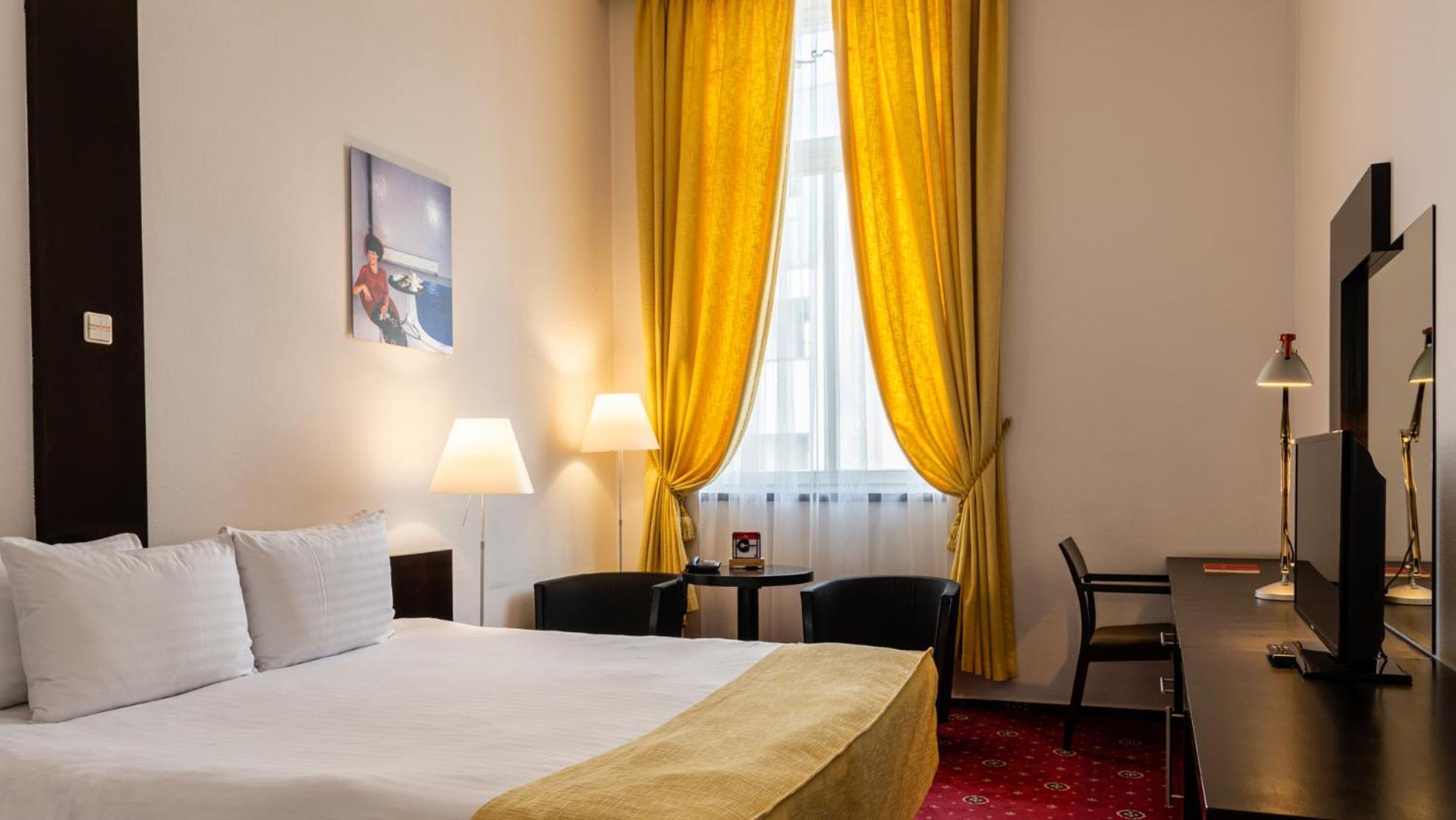 King Room