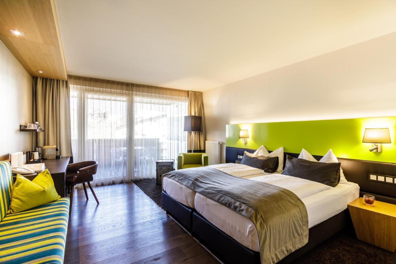 Standard Double or Twin Room Balcony