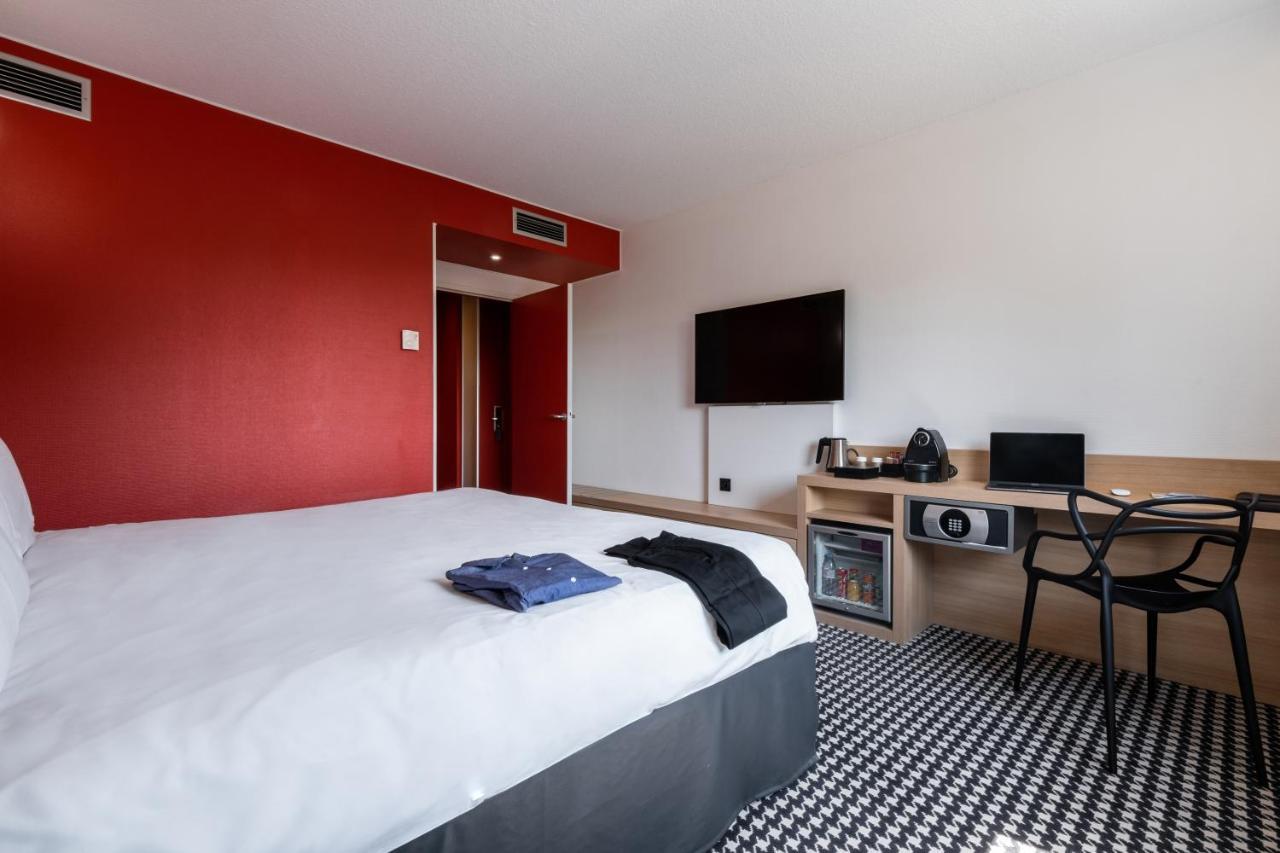 Classic Room 1 Double Bed access to the Spa