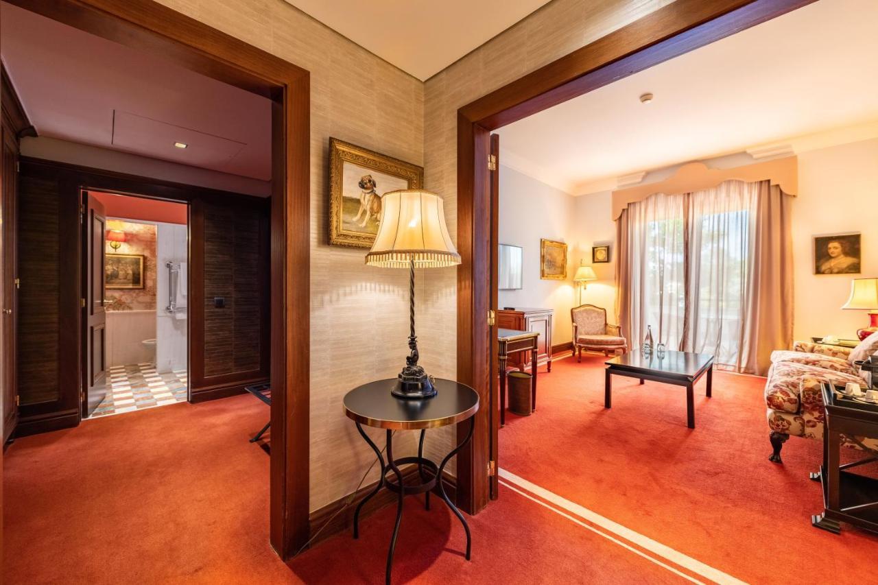 Suite com Vista do Jardim