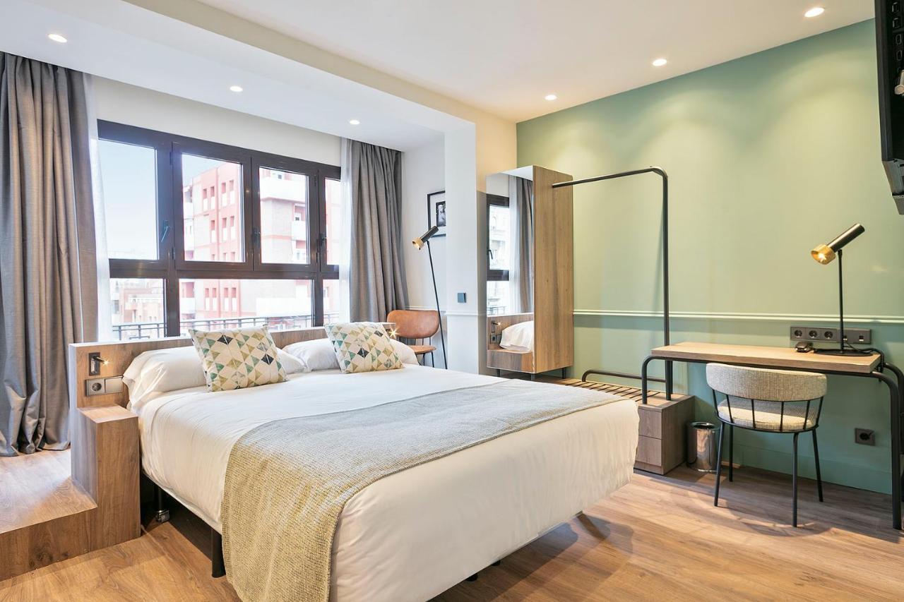 Quarto Superior com Cama Queen-size