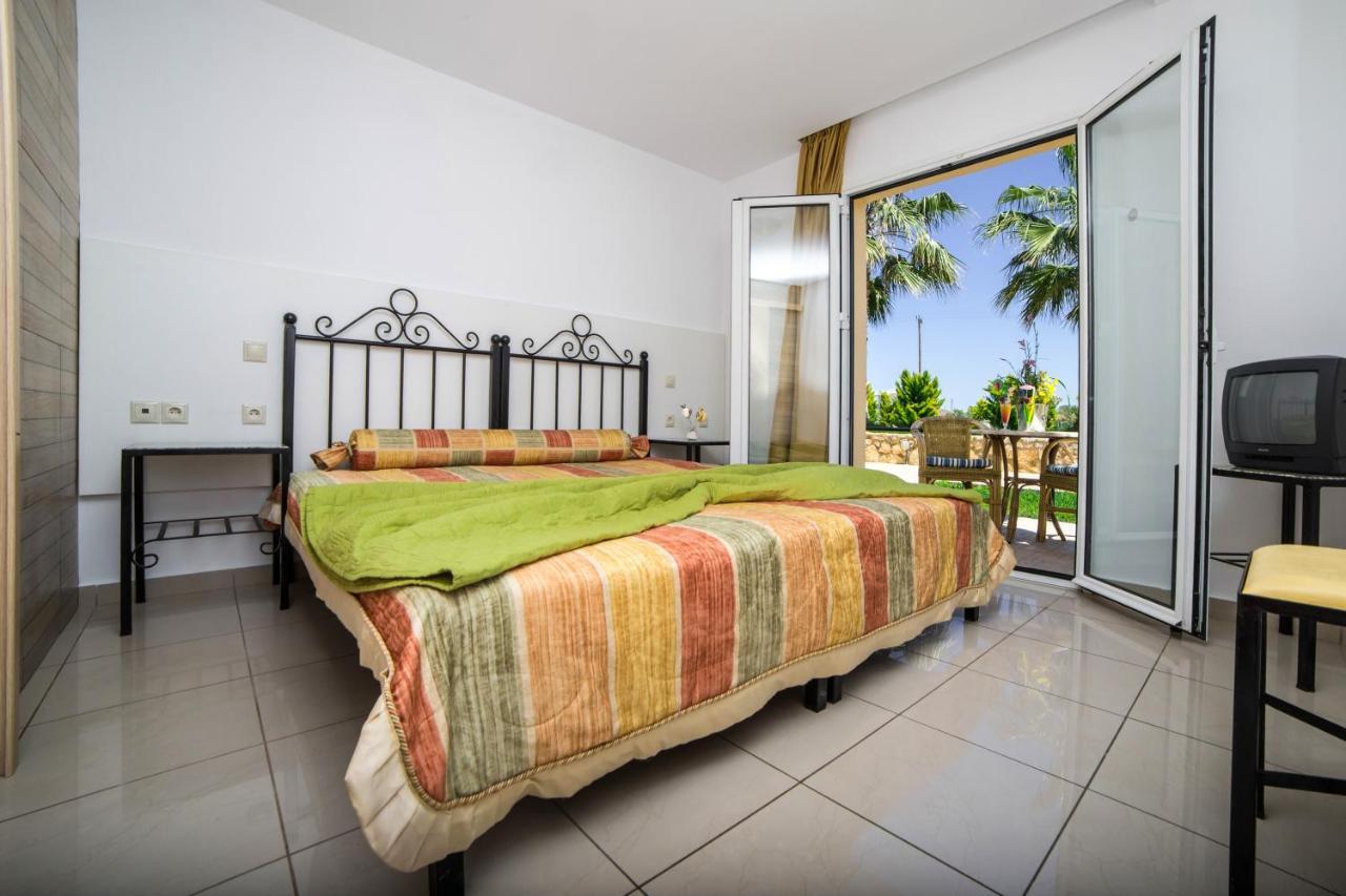 Superior One-Bedroom Apartment