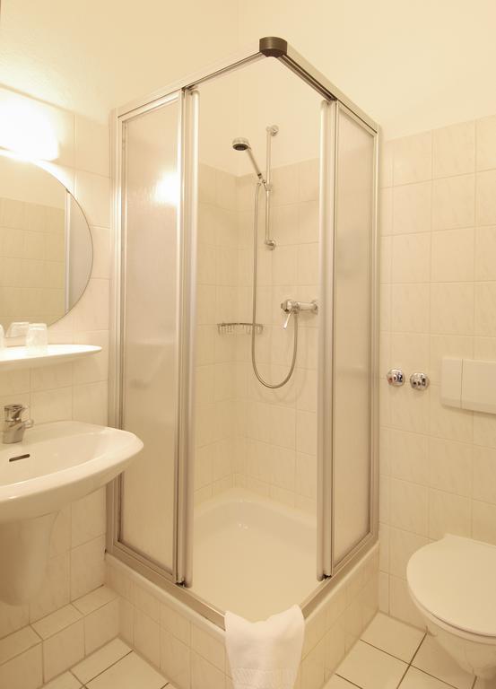 Zweibettzimmer