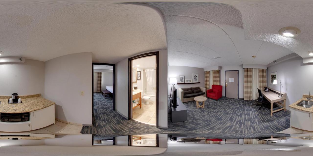 One-Bedroom King Suite Non-Smoking