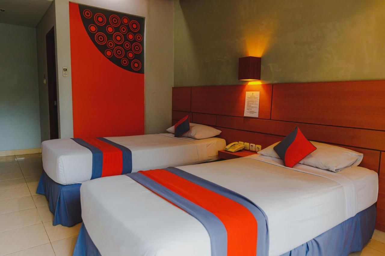 Ground Floor Deluxe Room Pool Access