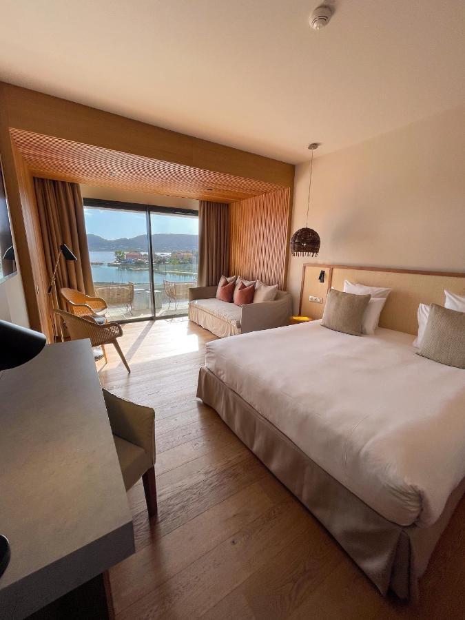 Junior King Suite Sea View