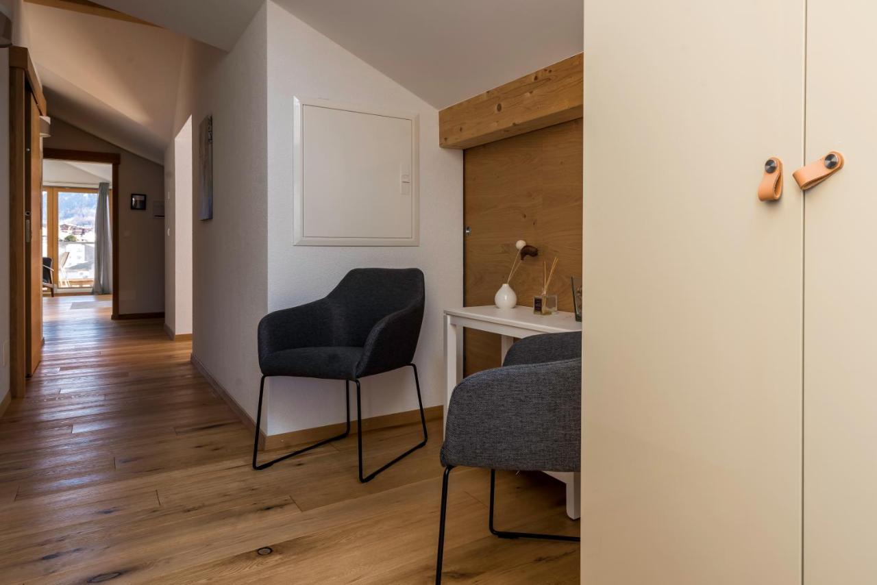 Suite mit Bergblick