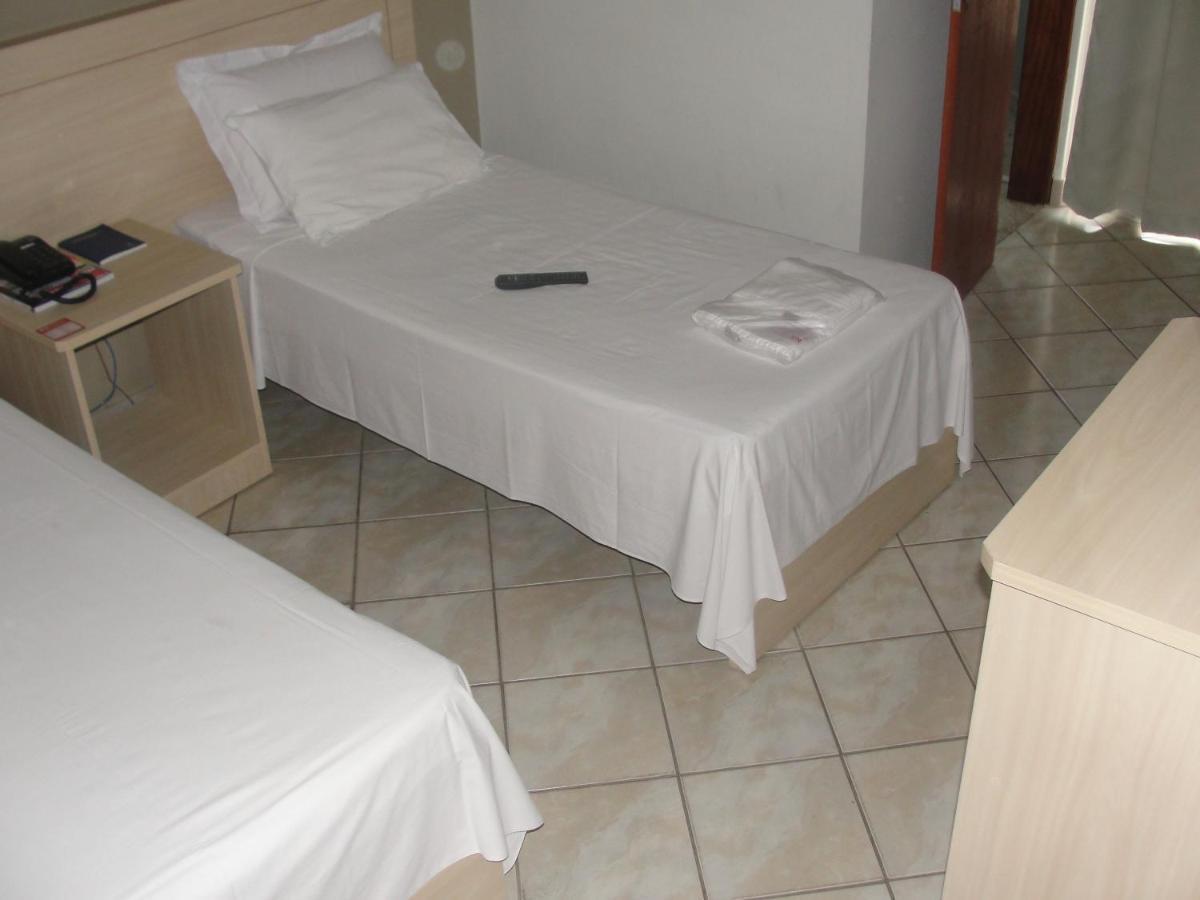 Twin Room Air-Conditioning