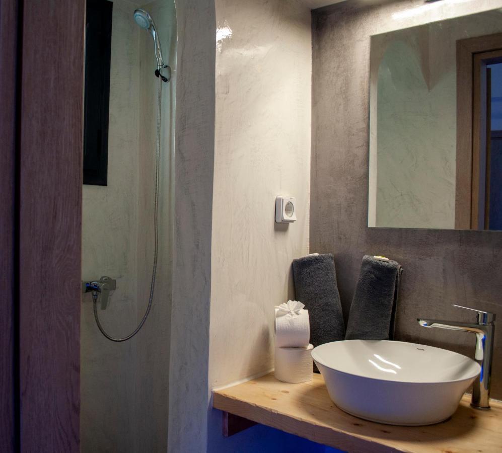 King Suite Spa Bath