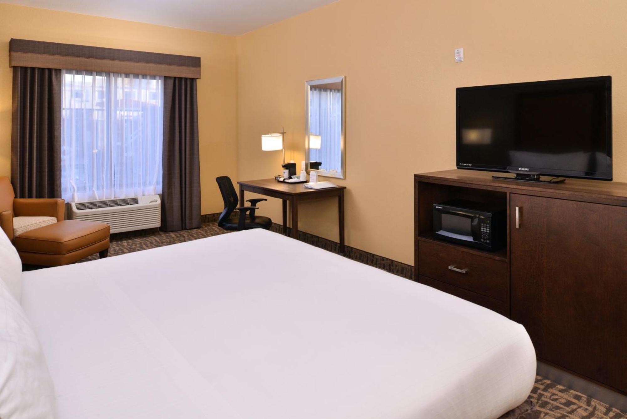 Standard King Room,1281760291:JPEG