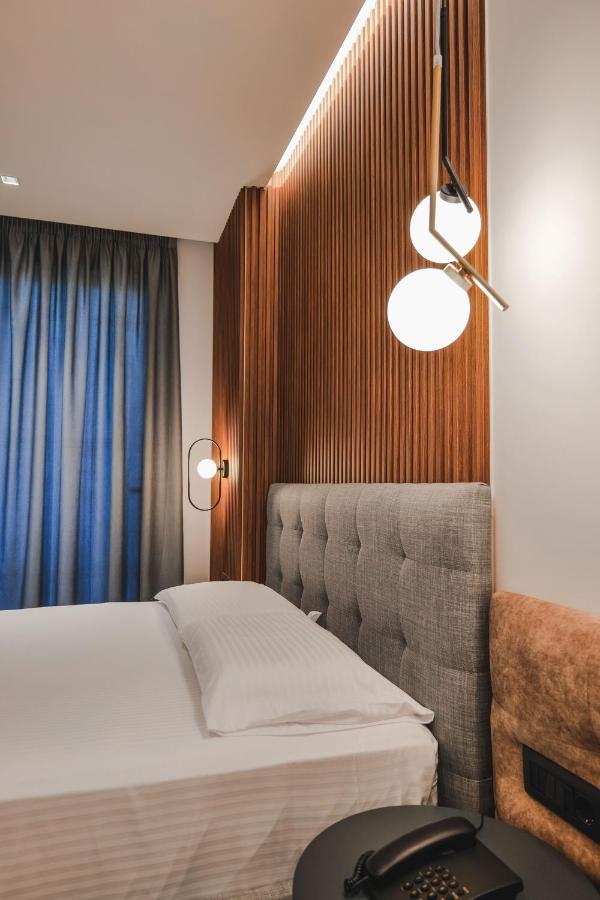 Deluxe Triple Room Sea View