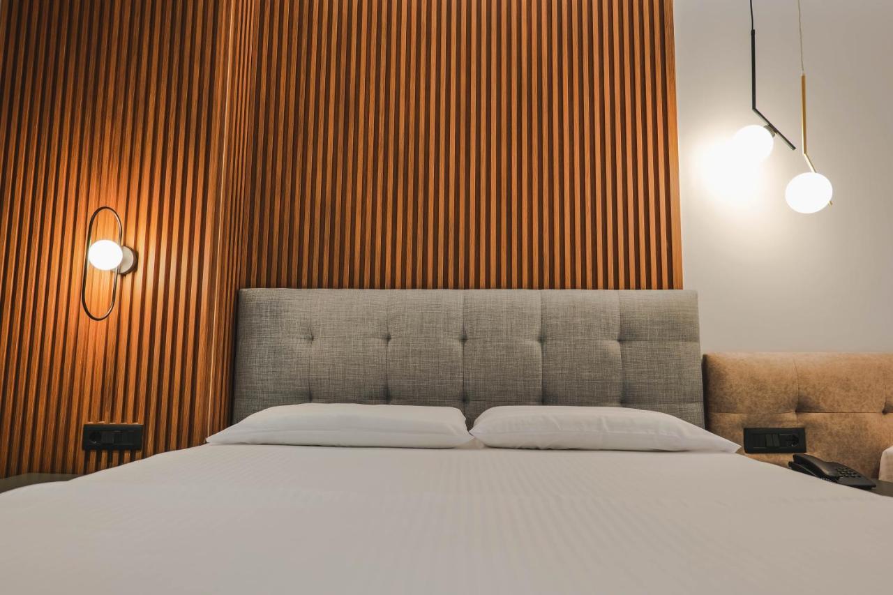 Deluxe Triple Room Sea View