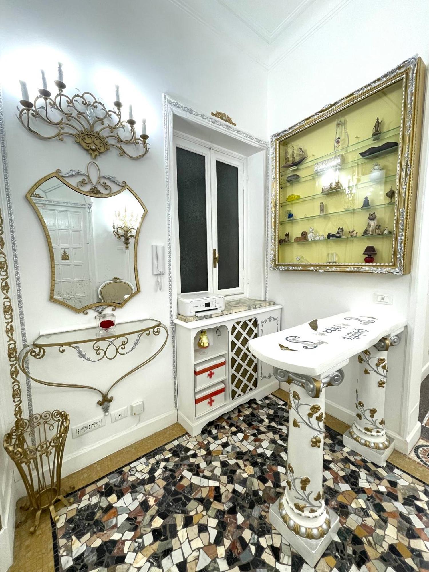 Double Room Private External Bathroom