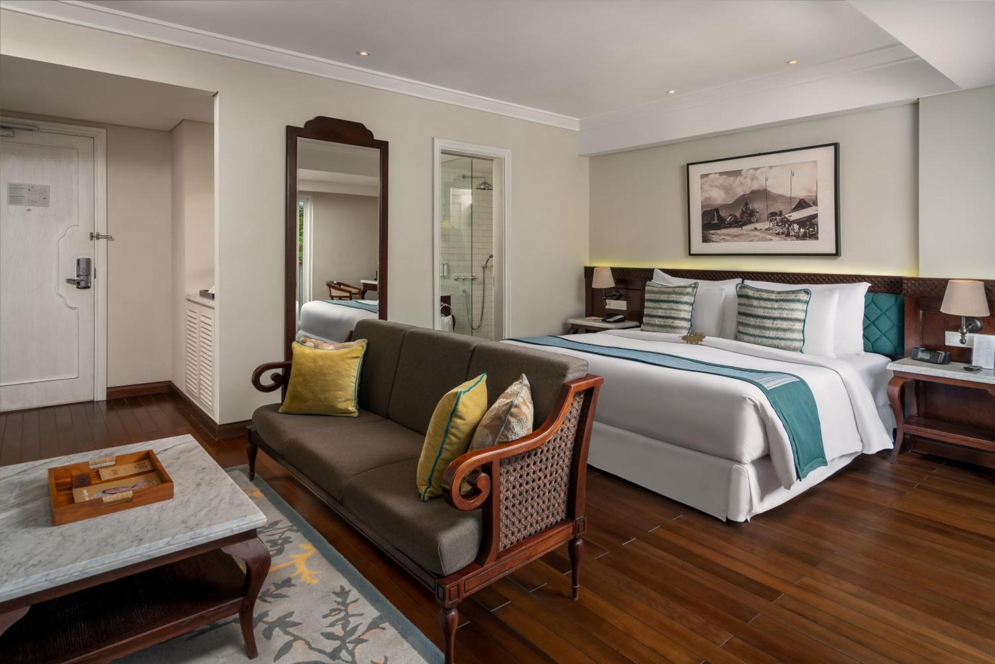 Camellia Suite