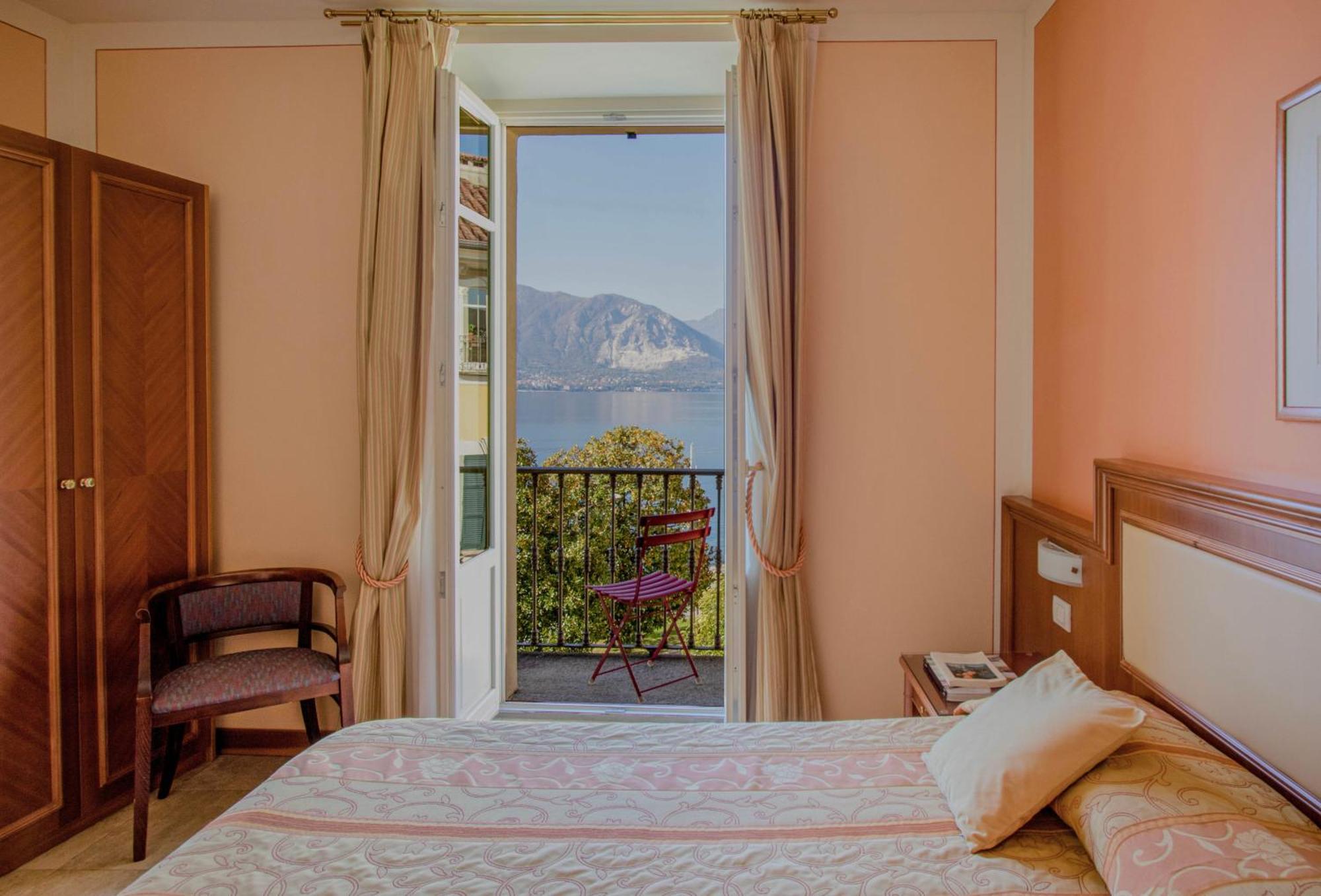 Superior Double or Twin Room Partial Lake View
