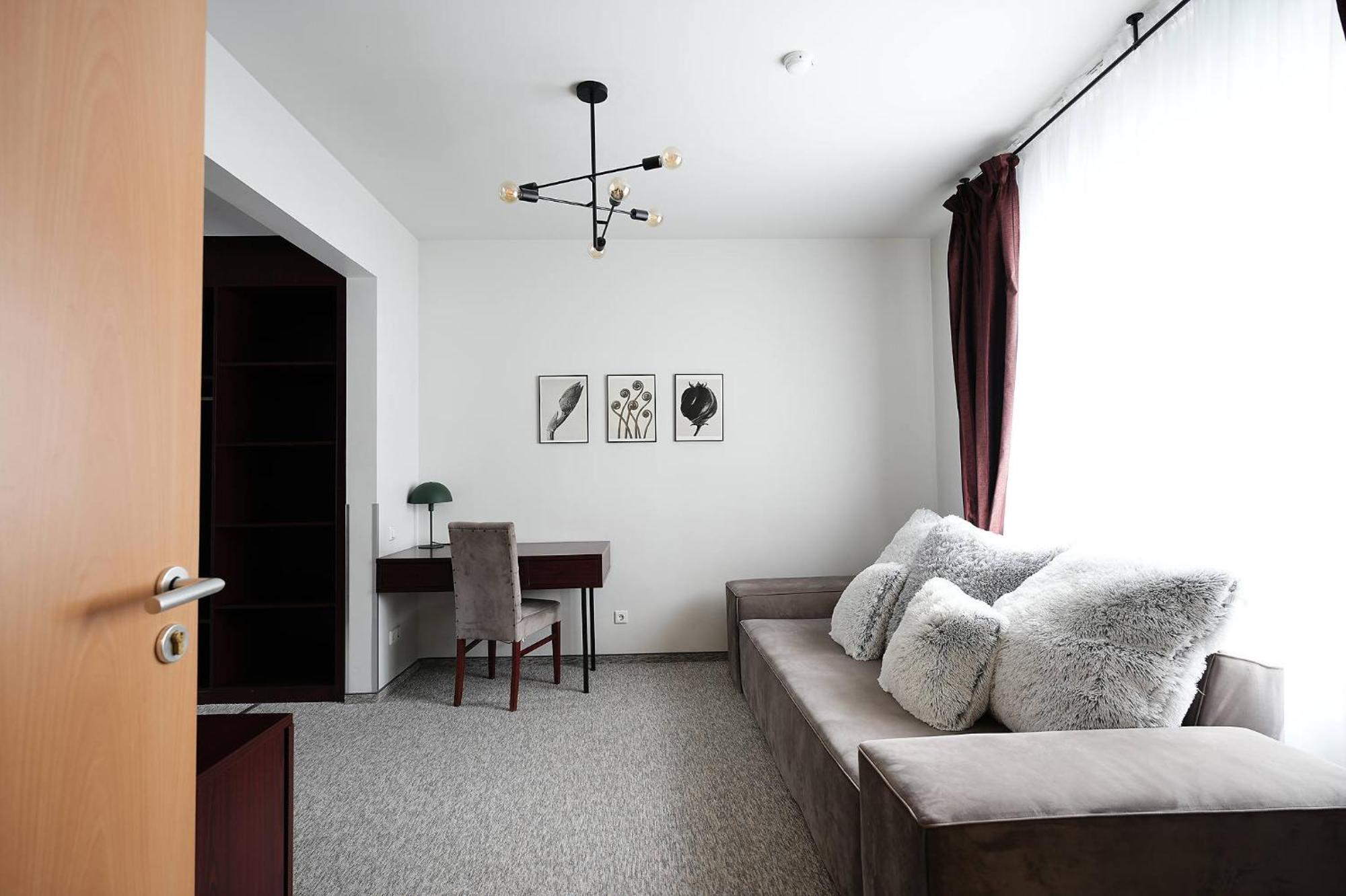 Standard Family Room