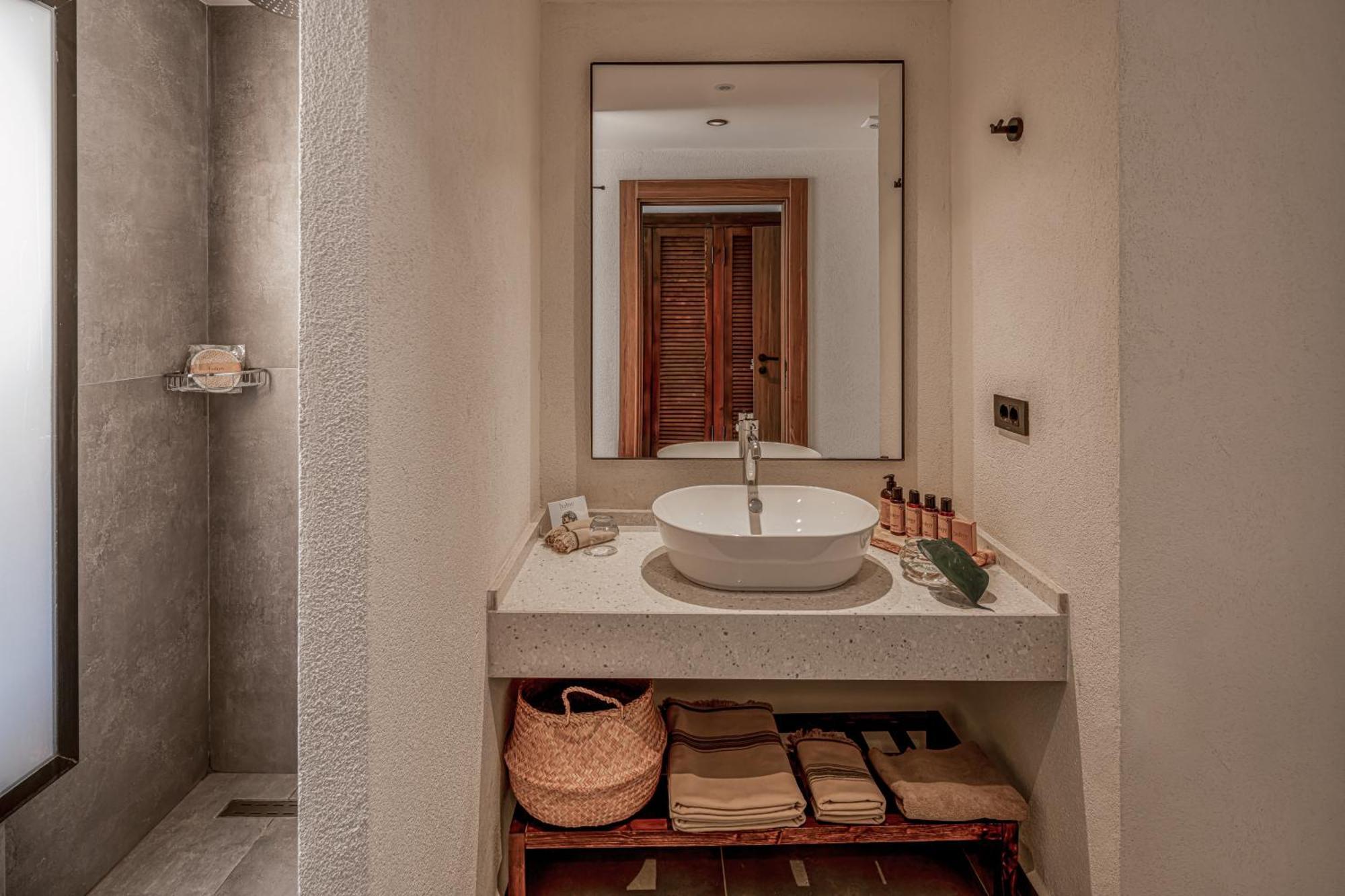 Deluxe Double Room with Sea View